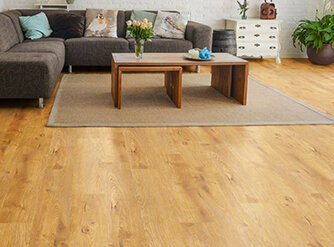  Преимущества кварцвинила над другими напольными покрытиями 